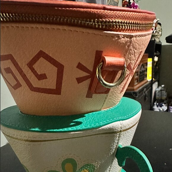 Loungefly Mad Hatter Tea Party Bag - Picture 6 of 10